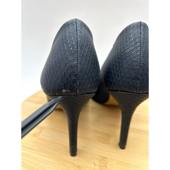 Pointed Toe Pumps Black Snake Print Stiletto Heels Classic Shoes size 8M - Picture 8 of 14